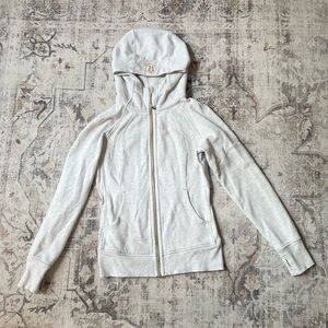 Lululemon Scuba Hoodie - Size 6